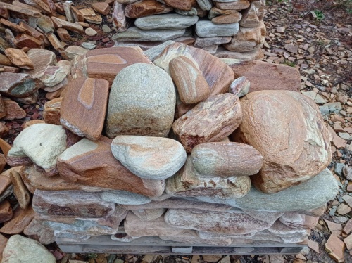 Златолит жёлтый, жёлто-зелёный глыбки и валуны для ланшафтного дизайна купить в Добрянке