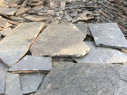 Серицит для лестницы, ступеней купить в Добрянке