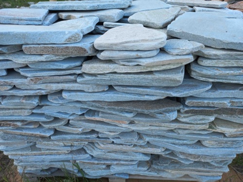 Плитняк златолит зелёный галтованный для цоколя купить в Добрянке