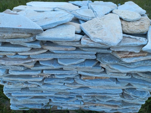 Плитняк златолит зелёный галтованный для цоколя купить в Добрянке